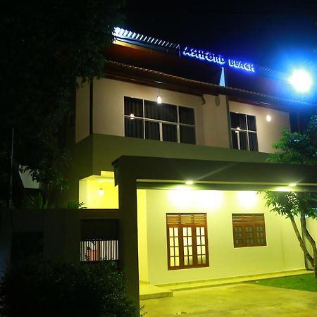 Ashford Beach Матара Екстериор снимка